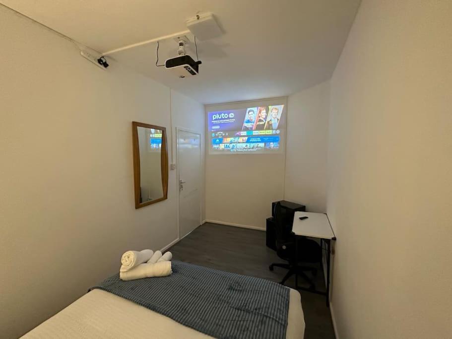 לונדון Small Cozy Private Bedroom Zone1 מראה חיצוני תמונה